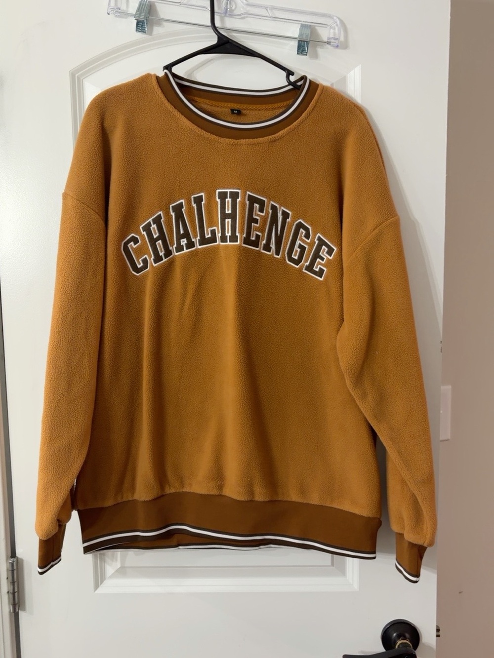 Challenge Fleece Pullover Sweatshirt in Mustard
